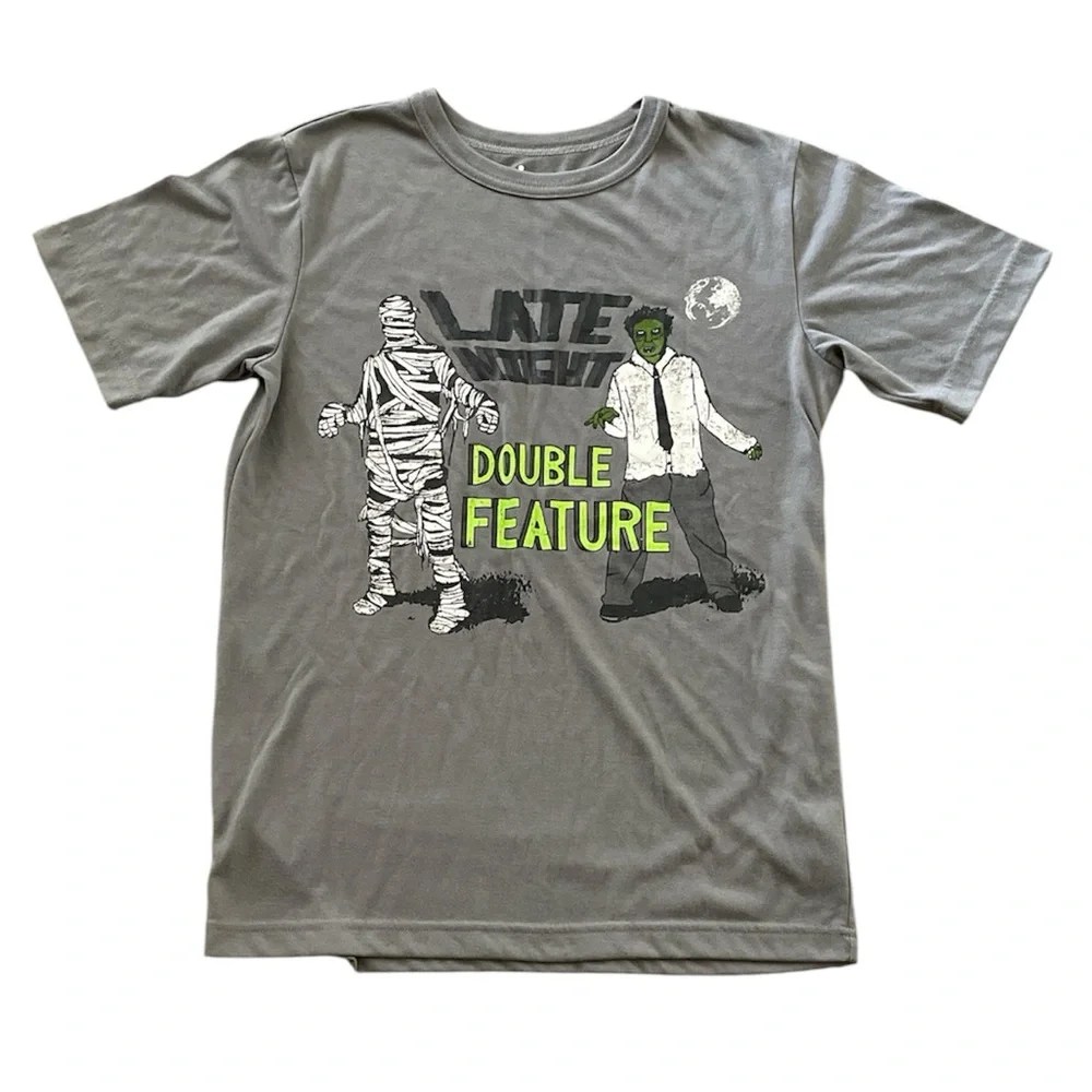 Circo Gray Graphic Tee with Zombie Print sleepwear shirt